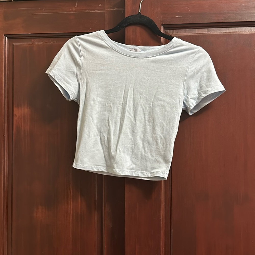 Light blue cropped shirt